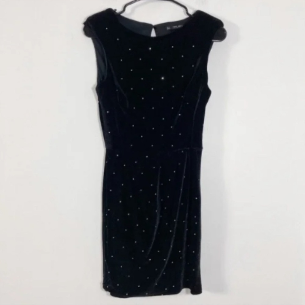 ZARA black velvet sleeveless dress - Picture 2 of 5